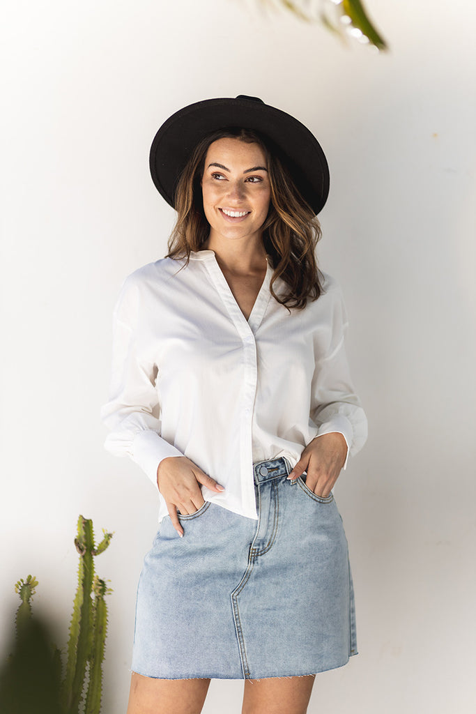 Light wash denim mini skirt | LOVLEA Boutique Australia